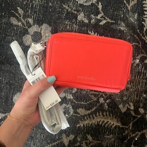 NWT Vera Bradley Midtown RFID All in One Crossbody Bag